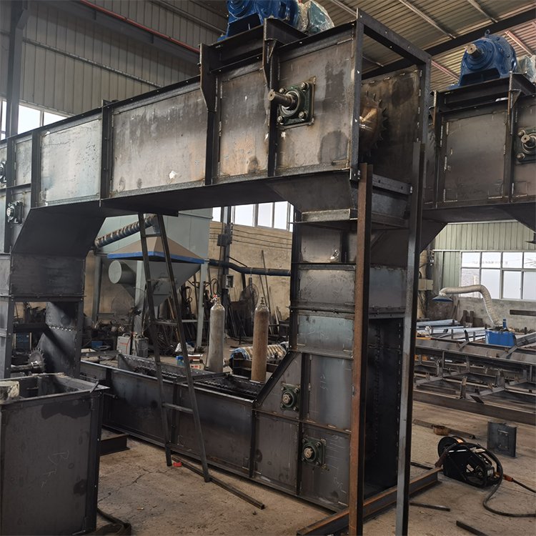 Z型提升機如何防止鏈條脫齒？ (提升機使用視頻)